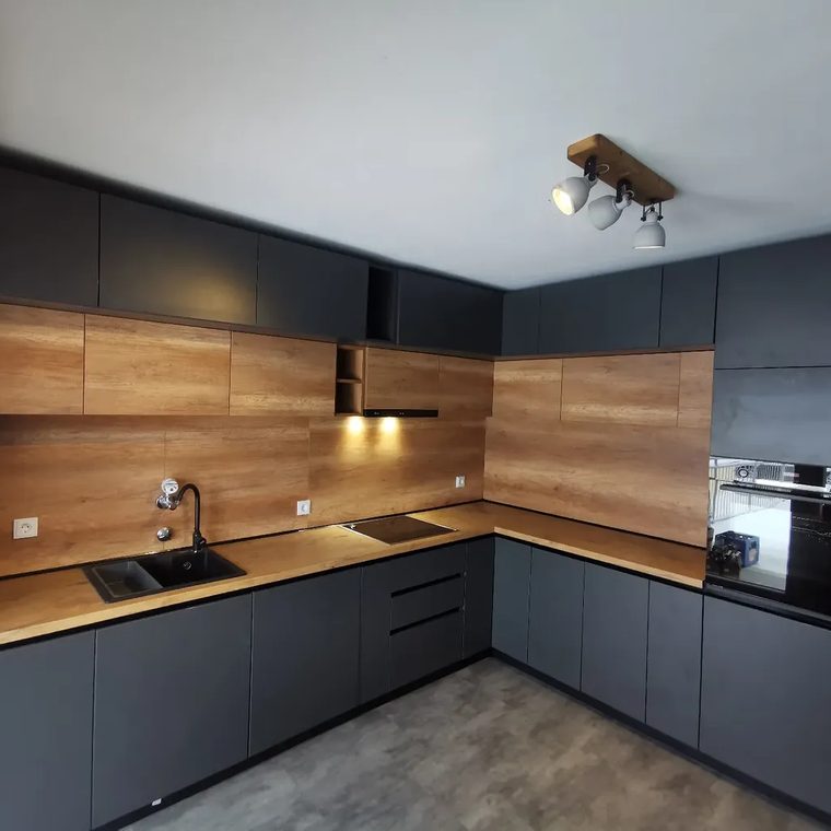 Proiect bucătărie — LICAN MOB